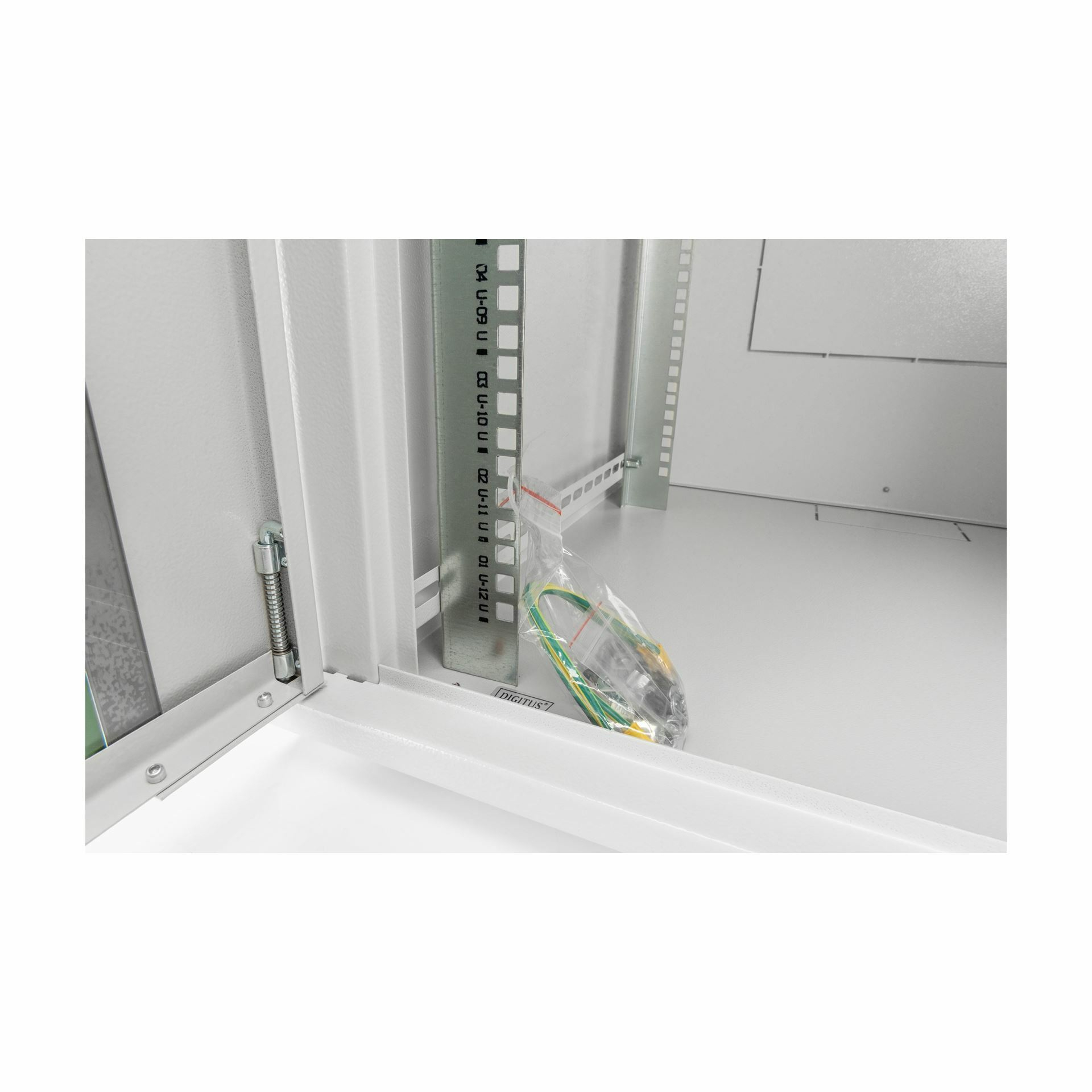 digitus_zidni_kabinet_12u_638_600x600_siv_sestavljen_dn-19_12u-6|6-ec_4.jpg